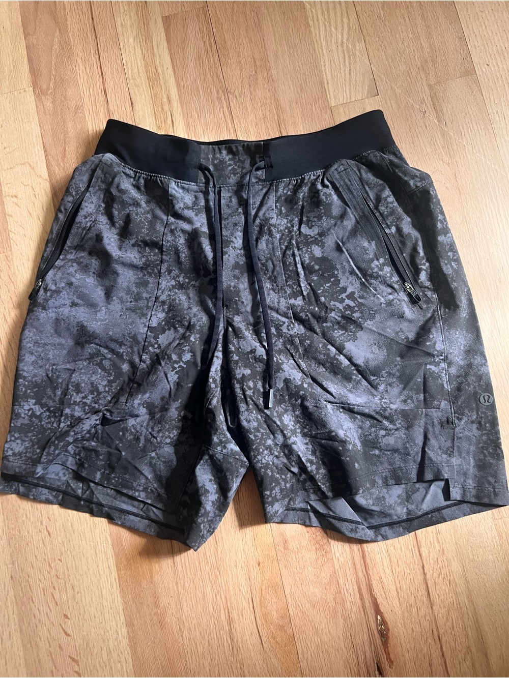 lululemon athletica Men’s Black & Gray Marble Print Athletic Shorts
